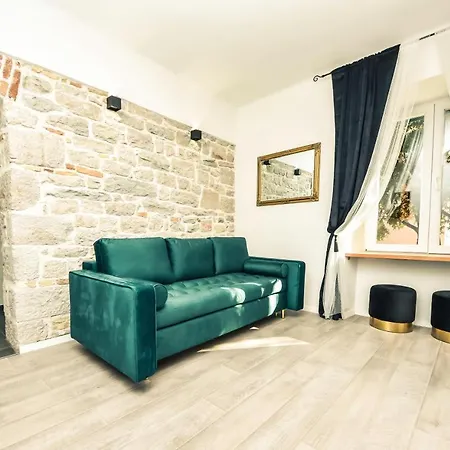 Luxury Heritage Apartment Zara Antica Zadar Exterior photo